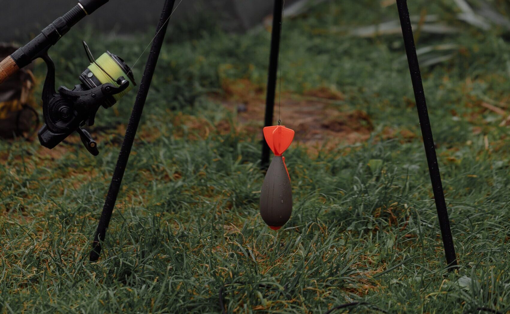 Karpervissen met een vastlood systeem